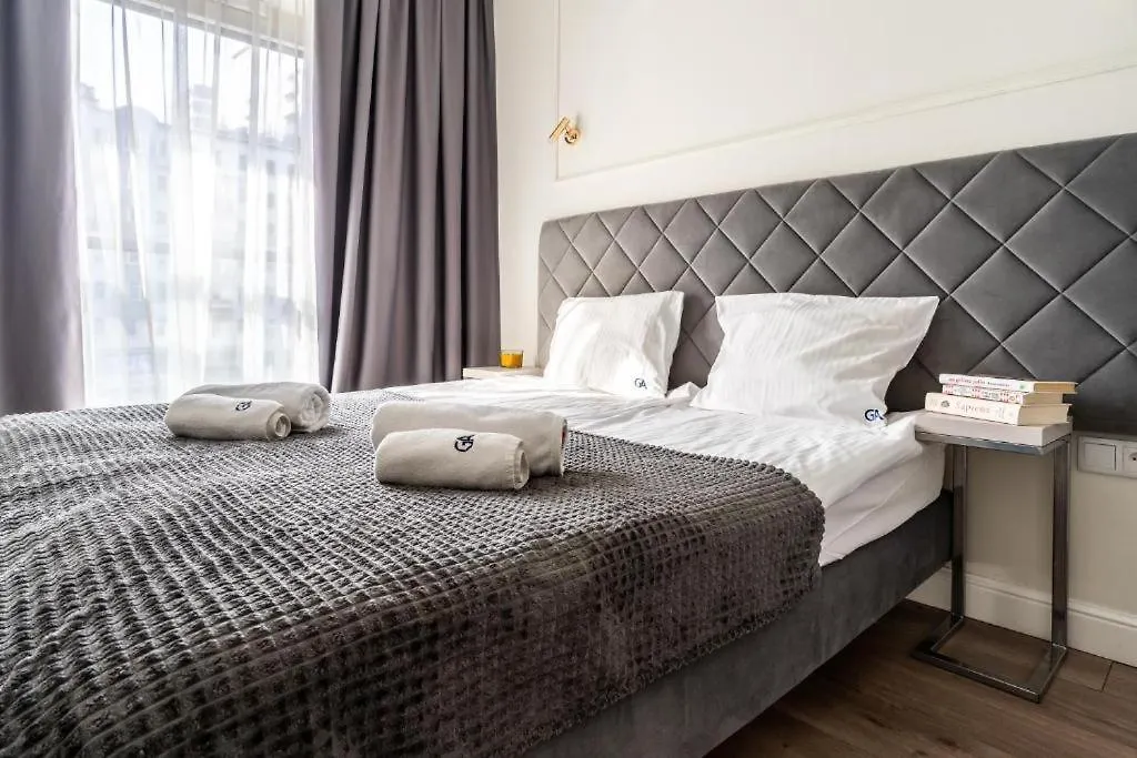 Mennica Residence Apartments Varsó 0*,  Lengyelország